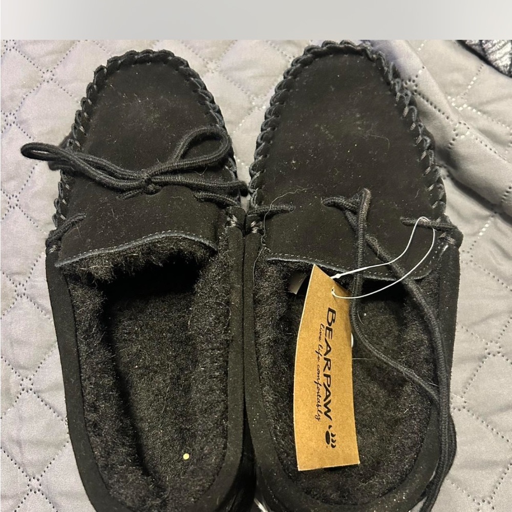 BearPaw Women's Black Suede Slippers